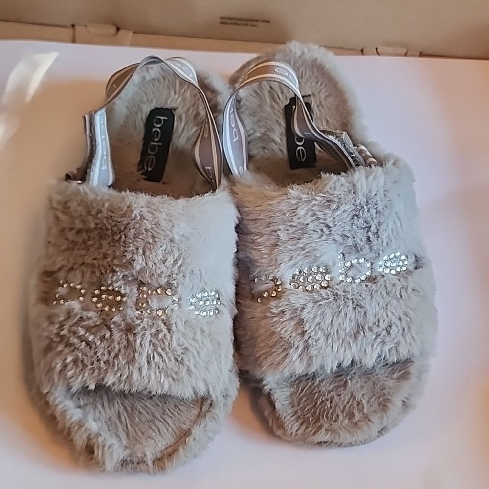 Bebe fluffy grey slippers women’s size 7